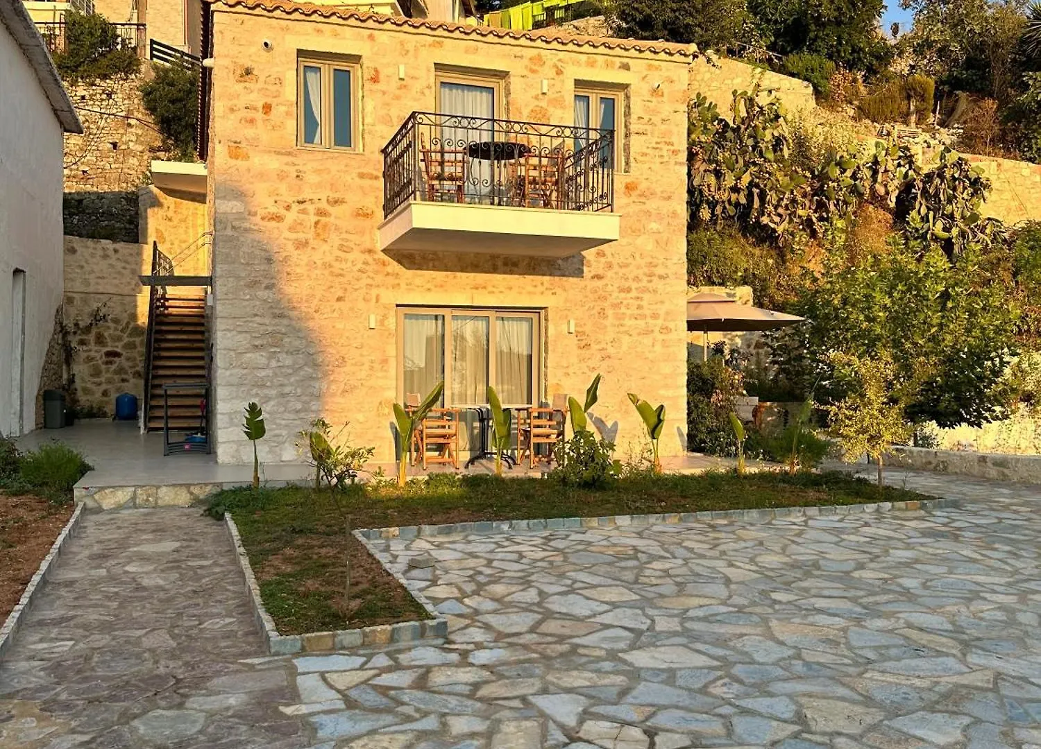 White Stone Villa Himare 0*,